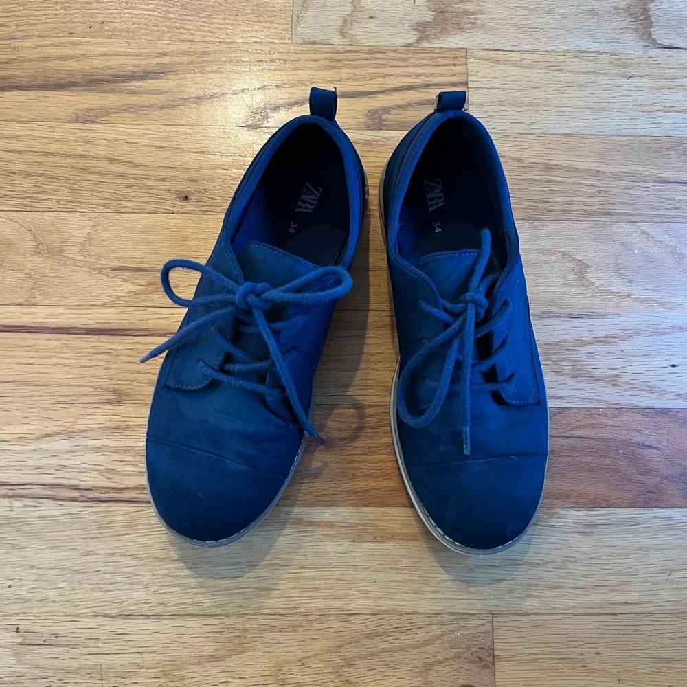 Used Zara navy blue dress boy shoes with laces